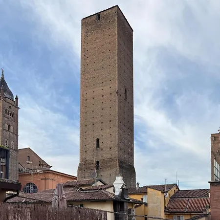 Rizzoli Luxury Towers View Апартаменты *