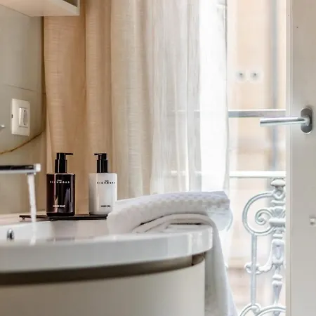 Rizzoli Luxury Towers View Апартаменты Болонья